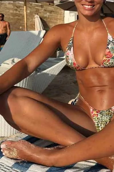 Karoline Åkrehamn